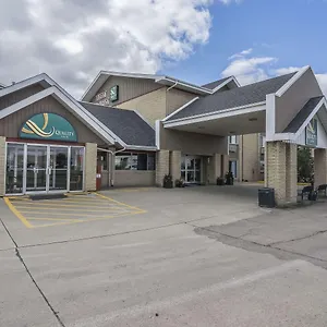 Quality West 3*, Edmonton Canada