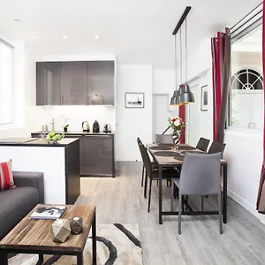Charming 2br-2ba Between Le Marais & Le Louvre , Paris France