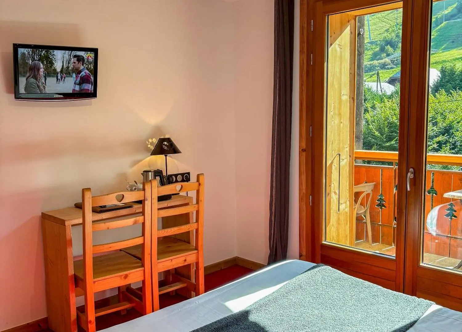 Hotel Igloo Morzine 3*,  France